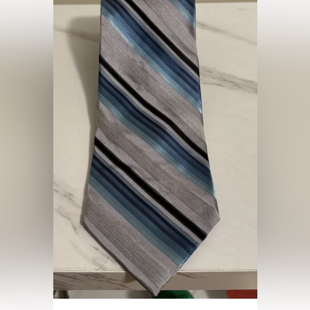 CK Calvin Klein gray blue striped classic silk tie extra long
